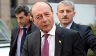 Băsescu: "Dacă PSD va refuza să intre la guvernare, acest partid se destramă"