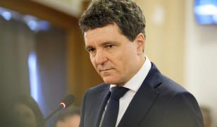 Nicușor Dan: Nu se pune problema eliminării TVA de 9% pentru alimentele de bază. Ce spune despre ţinta de deficit 7,5% şi PNRR