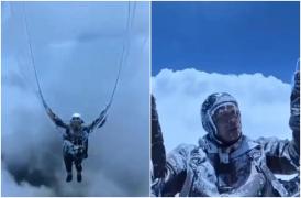 Imaginile care sfidează realitatea. Un parașutist, tras de un curent rar la peste 8.500 m altitudine. Acoperit de gheața, a supraviețuit