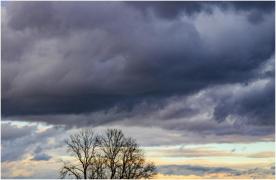 Țara care controlează ploaia. O ceașcă de "sămânță de nori" e suficientă pentru a umple cu apă 30 de bazine olimpice