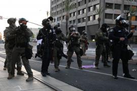 Trump nu dă înapoi şi trimite Armata pe străzile din Los Angeles: 700 de puşcaşi marini, în "Oraşul Îngerilor"