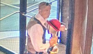 Trei furturi în patru zile. Un bărbat din Timişoara a luat tot ce i-a picat în mână, de la manechine, la aur