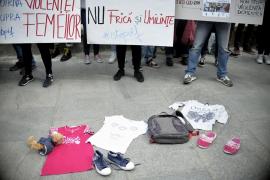 Protest împotriva violenţei domestice