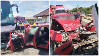 Maşină făcută zob de un autocar, în Aleşd, Bihor. Doar un copil de 6 ani a scăpat cu viaţă din autoturism