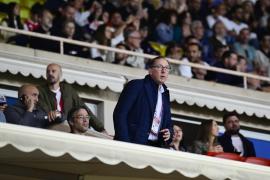 Americanul John Textor, patronul lui Lyon, este considerat principalul vinovat pentru retrogradarea echipei