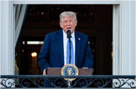 Trump suspendă intrarea în SUA a studenților străini care vor să învețe la Harvard. Reacția Universității