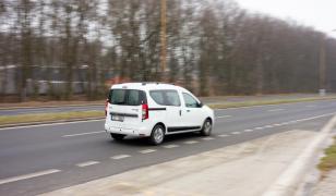 Un român a furat o Dacie din Belgia şi a fost prins în Italia. Pedeapsa primită de Marian