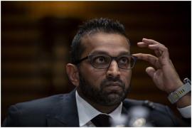 Noul șef FBI folosește detectorul de minciuni pentru a verifica loialitatea angajaților față de el