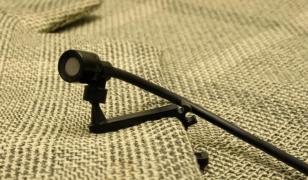 (P)  Microfon spion: ajutor sau intruziune în viața copilului?