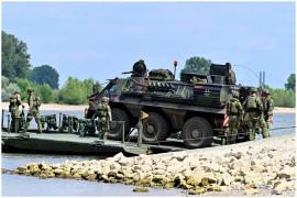 Soldați din Germania, Marea Britanie, Italia și Țările de Jos, la exercițiul "Grand Crossing 2025. 16 martie 2025