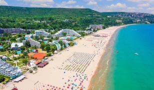 Românii, cei mai numeroși turiști din Bulgaria. Peste 240.000 au ales țara vecină doar în iunie