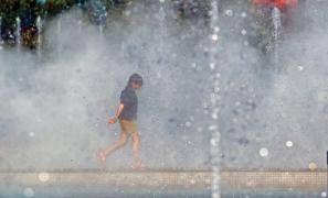 Urmează 6 zile cu temperaturi extreme în Capitală. La sol, valorile vor depăşi 55...60 de grade Celsius