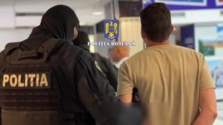 Trei hoţi străini, prinşi pe aeroportul din Cluj după ce au dat lovitura la Untold. Ce aveau în bagaje
