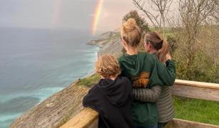 Cum s-a schimbat viața unei familii din SUA după ce s-a mutat în Spania: "Parcă viața nici nu începuse"