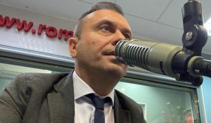 PressOne: Fostul şef Antidrog Cătălin Ţone a luat două doctorate în 36 de zile, cu teze 40% identice
