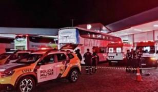 O tânără a murit în condiții misterioase, cu 26 de iPhone-uri lipite de corp, în Brazilia