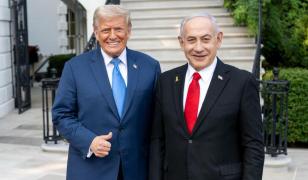 Trump îl numeşte pe Netanyahu "erou de război". Premierul israelian este acuzat de crime împotriva umanităţii