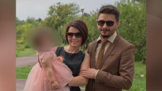Fetiţa, martoră la crima din Craiova, a fost găsită ţinându-şi mama de mână. Ultimele cuvinte ale femeii