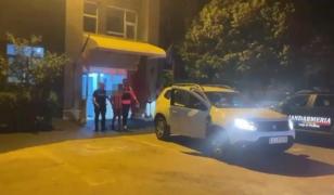 Adolescent de 17 ani, reţinut de poliţişti după ce a furat o maşină pe care a condus-o pe drumurile publice