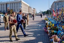 Ministrul Apărării Naţionale, vizită la Kiev. Participă la manifestările dedicate Zilei Independenței Ucrainei