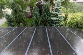 Un buzoian a plătit 313 lei într-o singură lună pentru apa de ploaie. Ce spune compania de apă