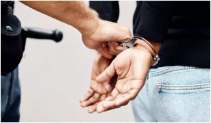 Bărbat din judeţul Giurgiu, arestat după ce a încercat să violeze o tânără pe care o cunoscuse într-un bar