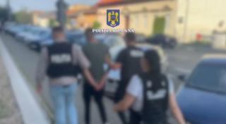 Încă un caz de femicid. O femeie a fost ucisă de fostul iubit în Arad, după ce ar fi fost târâtă cu maşina