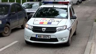 Maşină de poliţie