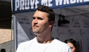 Senatorii au ţinut un moment de reculegere în memoria activistului american Charlie Kirk