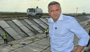 Ministrul Barbu dă vina pe avocado pentru creşterea deficitului: "Costă cât 3 kg de roșii". INS îl contrazice