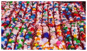 Capace de plastic reciclabile