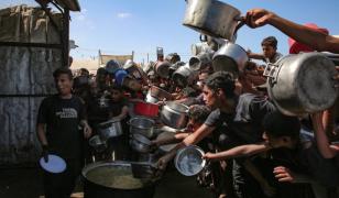 Israelul amenință cu "forță fără precedent" în Gaza. Locuitorii, somați să evacueze orașul