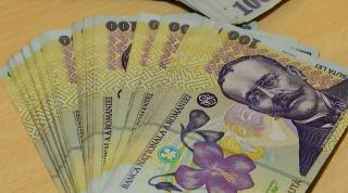 Când intră pensiile pe card în septembrie 2025