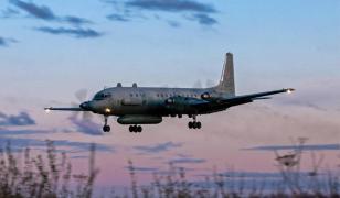 Un avion militar rusesc IL-20M a încălcat spaţiul aerian internaţional deasupra Mării Baltice