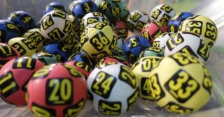 Rezultate LOTO 6/49 joi 4 septembrie 2025, ora 18:50. Numerele extrase la tragerile loto de azi
