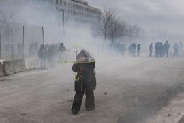 Minneapolis stă pe un butoi de pulbere. Creşte numărul de agenţi ICE: "Se simte ca o invazie"