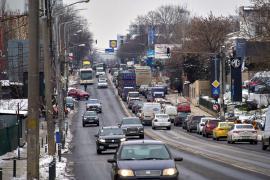 Reguli noi pentru vânzarea unei maşini. Cine plăteşte impozitul aferent: vânzătorul sau cumpărătorul?