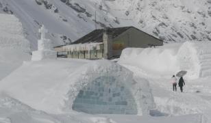 Fenomen bizar în Făgăraş. De ce este mai cald la Bâlea Lac, la 2.000 m altitudine, decât în oraşul Sibiu