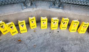 Peste un milion de dolari strânşi pentru familia lui Alex Pretti, după ce acesta a fost ucis de agenţii ICE