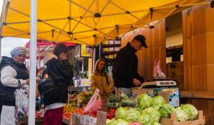 Un aliment de bază va apărea mai târziu în pieţe şi va fi mai scump. Un kg ar putea ajunge şi la 100 de lei