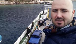 A vrut să devină preot în România, dar n-a avut bani. Acum e şef într-un abator din Franţa cu sute de angajaţi