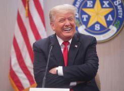 "Ne ocupăm de Groenlanda în 2 luni". Trump ironizează Danemarca: A pus încă o sanie pentru a spori securitatea