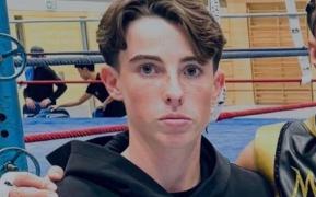 A murit încercând să îşi salveze prietenul din barul morţii. Benjamin era o tânără speranţă a boxului elveţian