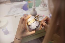 (P) Îngrijirea după tratamente dentare: ghid pentru pacienții cu coroane și implanturi