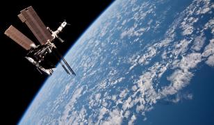 Caz misterios pe Statia Spaţială. NASA îi va aduce acasă pe astronauți, după ce unul dintre ei s-a îmbolnăvit