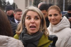 Cristela Georgescu, primul mesaj după arestarea soţului: Dumnezeu vede, ştie şi are întotdeauna ultimul cuvânt