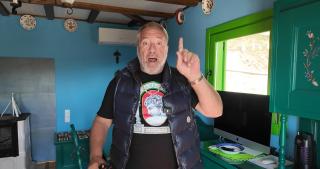 Nelson Mondialu povestește pas cu pas cum a fost jefuit. Semnele de întrebare din anchetă