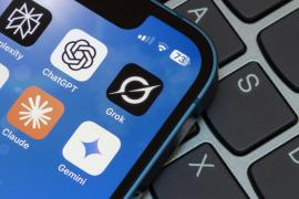 Inteligența Artificială s-ar putea copia singură pe dispozitive conectate la internet până la finalul anului