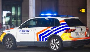 Trei români au furat bijuterii de 61.000 de € dintr-un magazin din Belgia. 