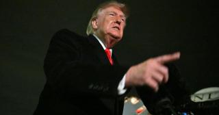 Trump spune că reluarea atacurilor Ucrainei asupra rafinăriilor ruseşti este o "ruşine"